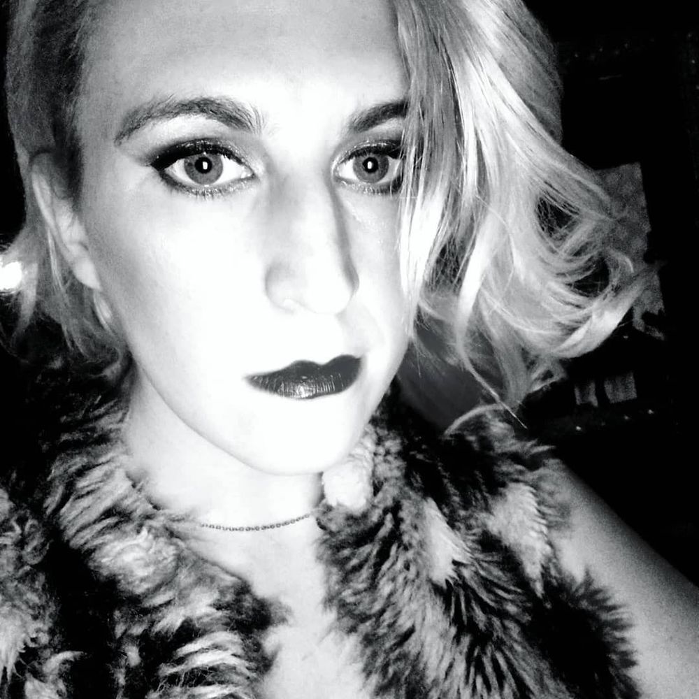 Meet your Posher, Candice